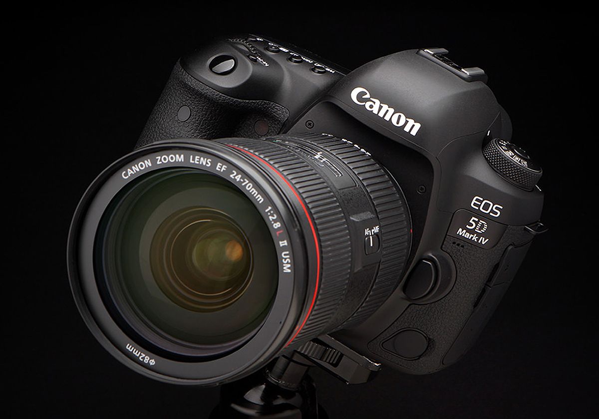 Máy ảnh chụp ảnh cưới Canon EOS 5D Mark IV được ưa chuộng nhất