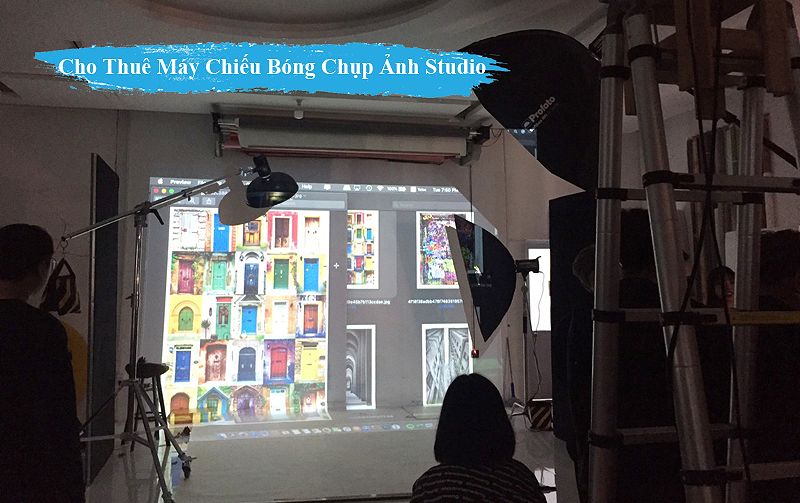 Thiết bị chụp ảnh chuyên nghiệp trong studio